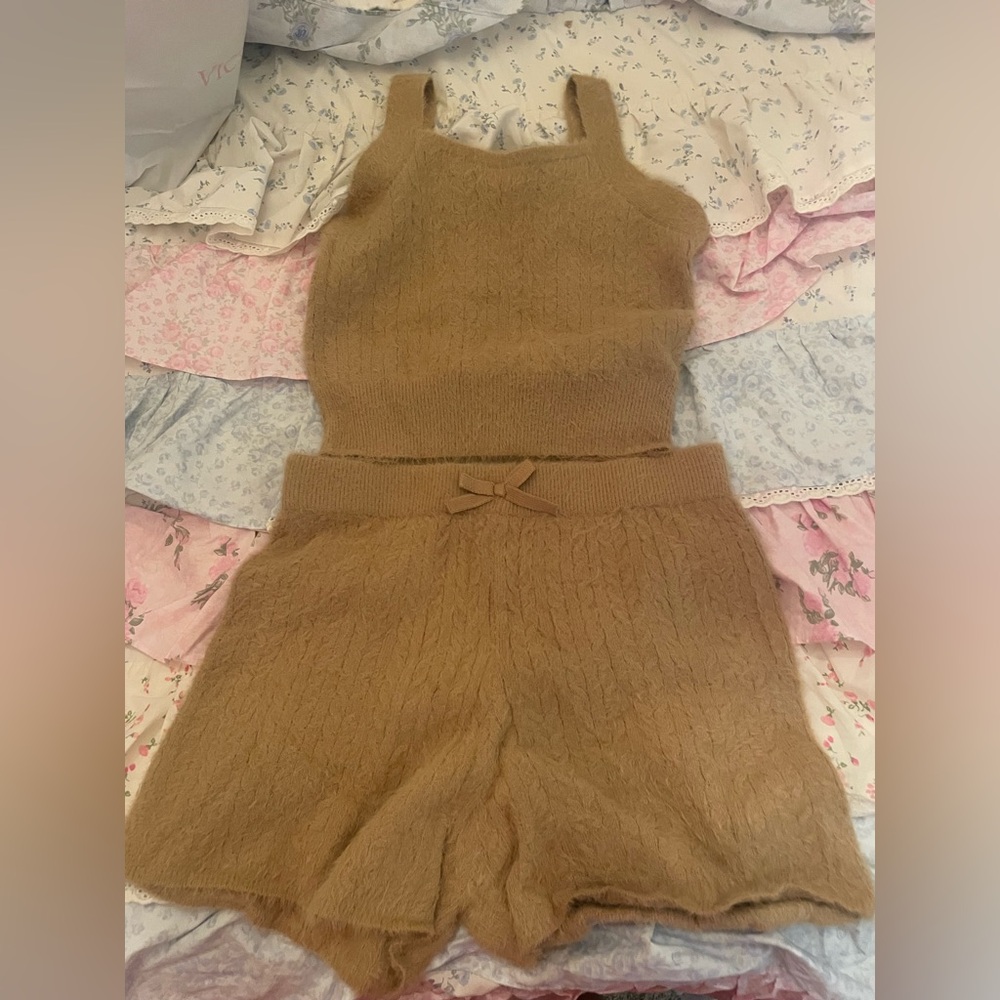 Francesca’s set